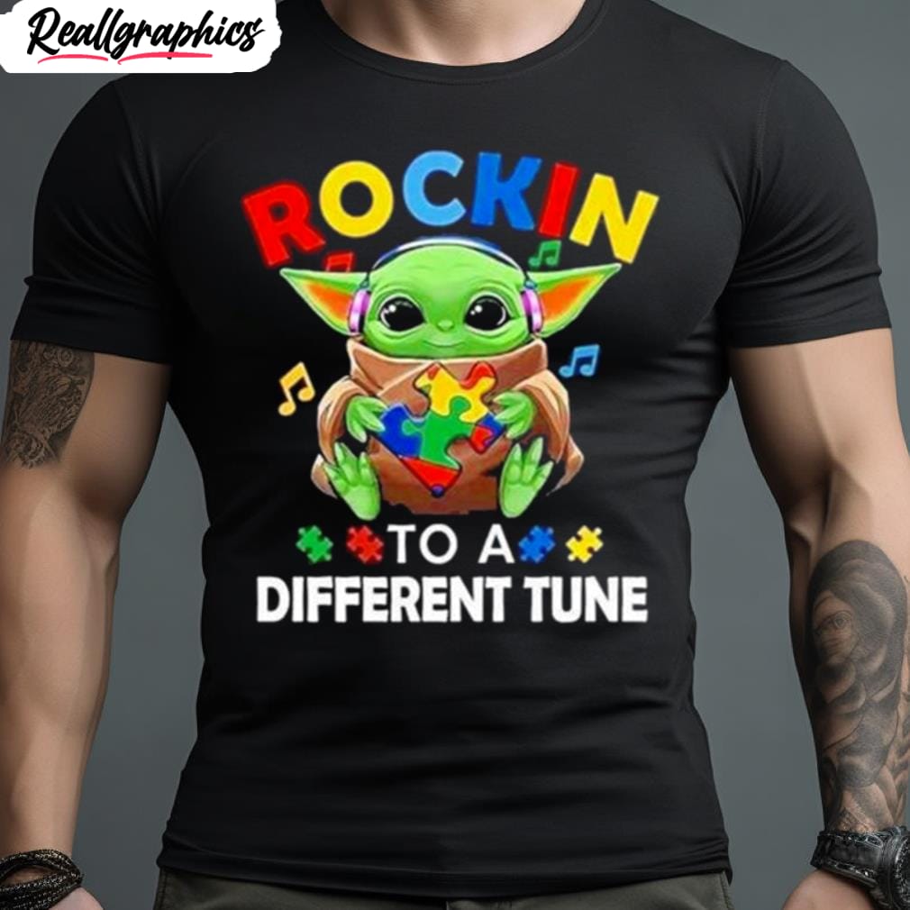 baby yoda rockin to a different tune shirt