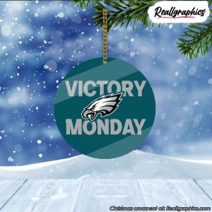 philadelphia-eagles-victory-monday-christmas-ornament-1