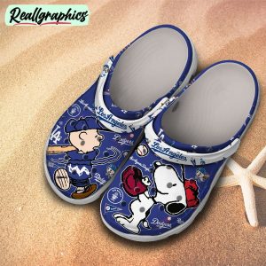 los-angeles-dodgers-and-snoopy-peanuts-mlb-sport-cartoon-classic-crocs-for-men-women-los-angeles-dodgers-team-gifts-3
