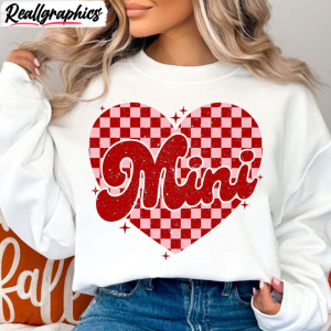 vintage-mini-checkered-heart-sweatshirt-valentines-day-long-sleeve-crewneck