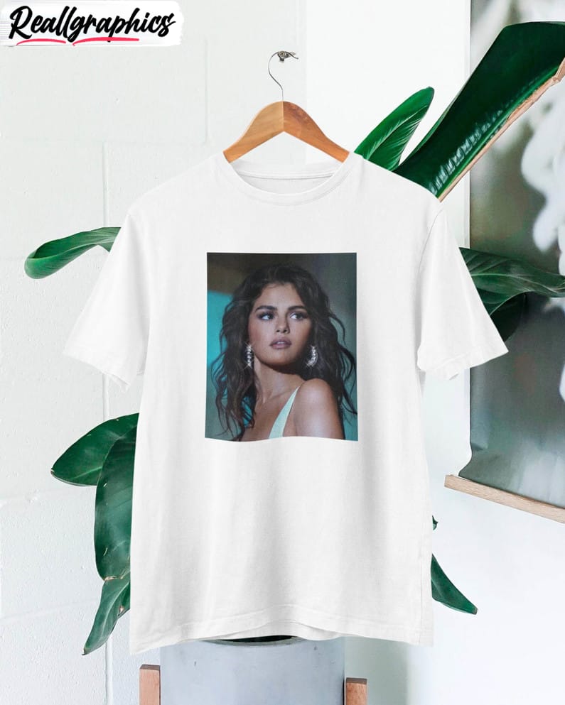 vintage selena gomez shirt, trendy selena gomez photo t shirt sweatshirt