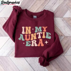 unique-aunt-era-crewneck-groovy-in-my-auntie-era-shirt-long-sleeve-2