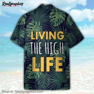 giraffe living the high life funny hawaiian shirt