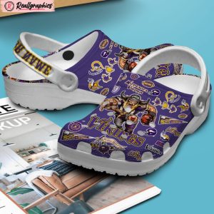 minnesota vikings nfl classic crocs shoes, vikings footwear