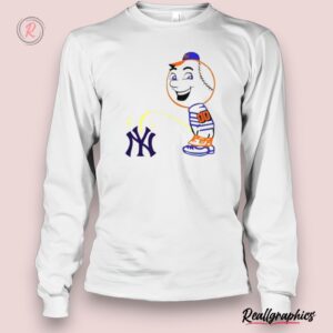 new york mets mr. met pee on new york yankees shirt